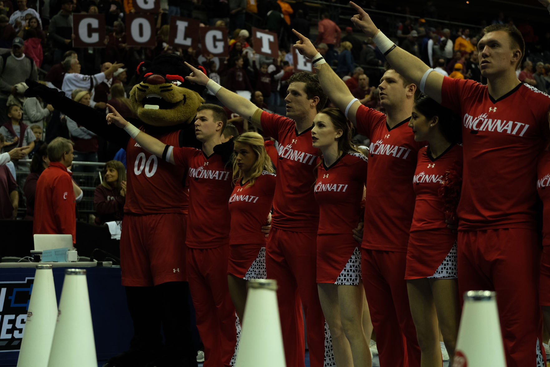 PHOTOS: First round of the 2019 NCAA Tournament